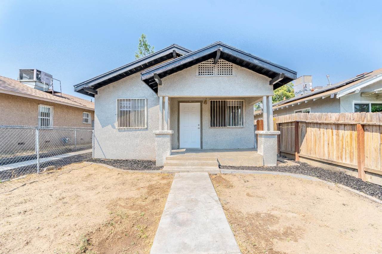 3137 Townsend Avenue - Photo 1