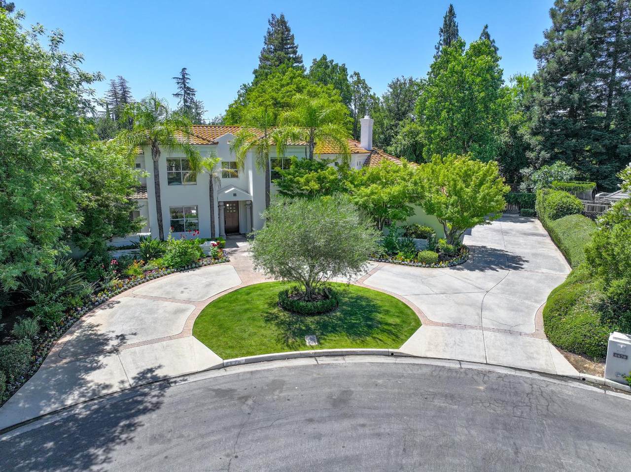 6670 Sequoia Avenue - Photo 1