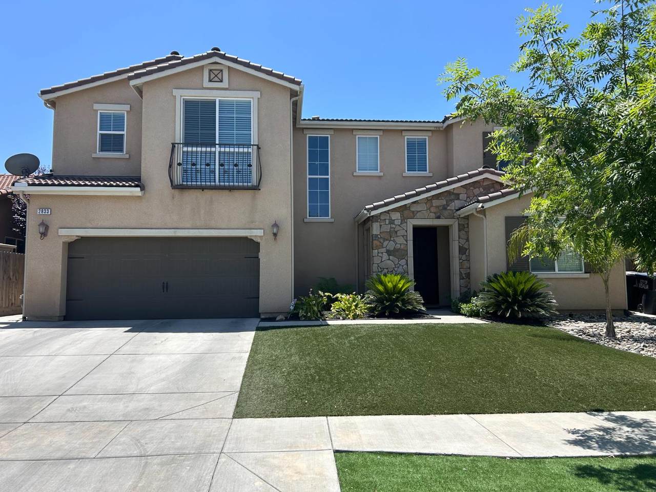 2833 Connelly Avenue - Photo 1