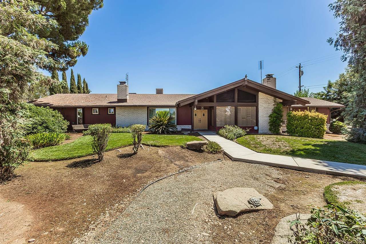 10465 Herndon Avenue - Photo 1