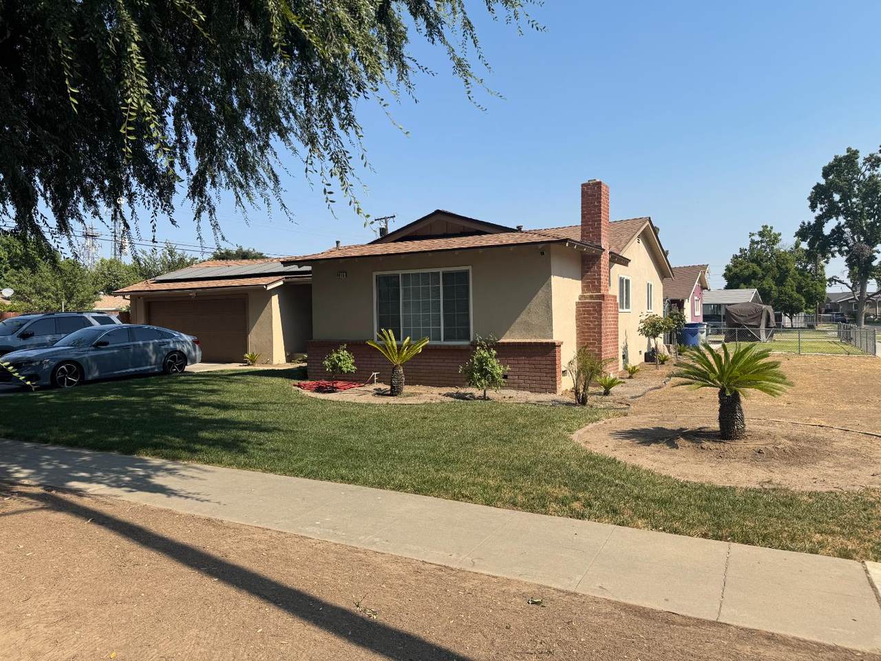 4615 Hamilton Avenue - Photo 1