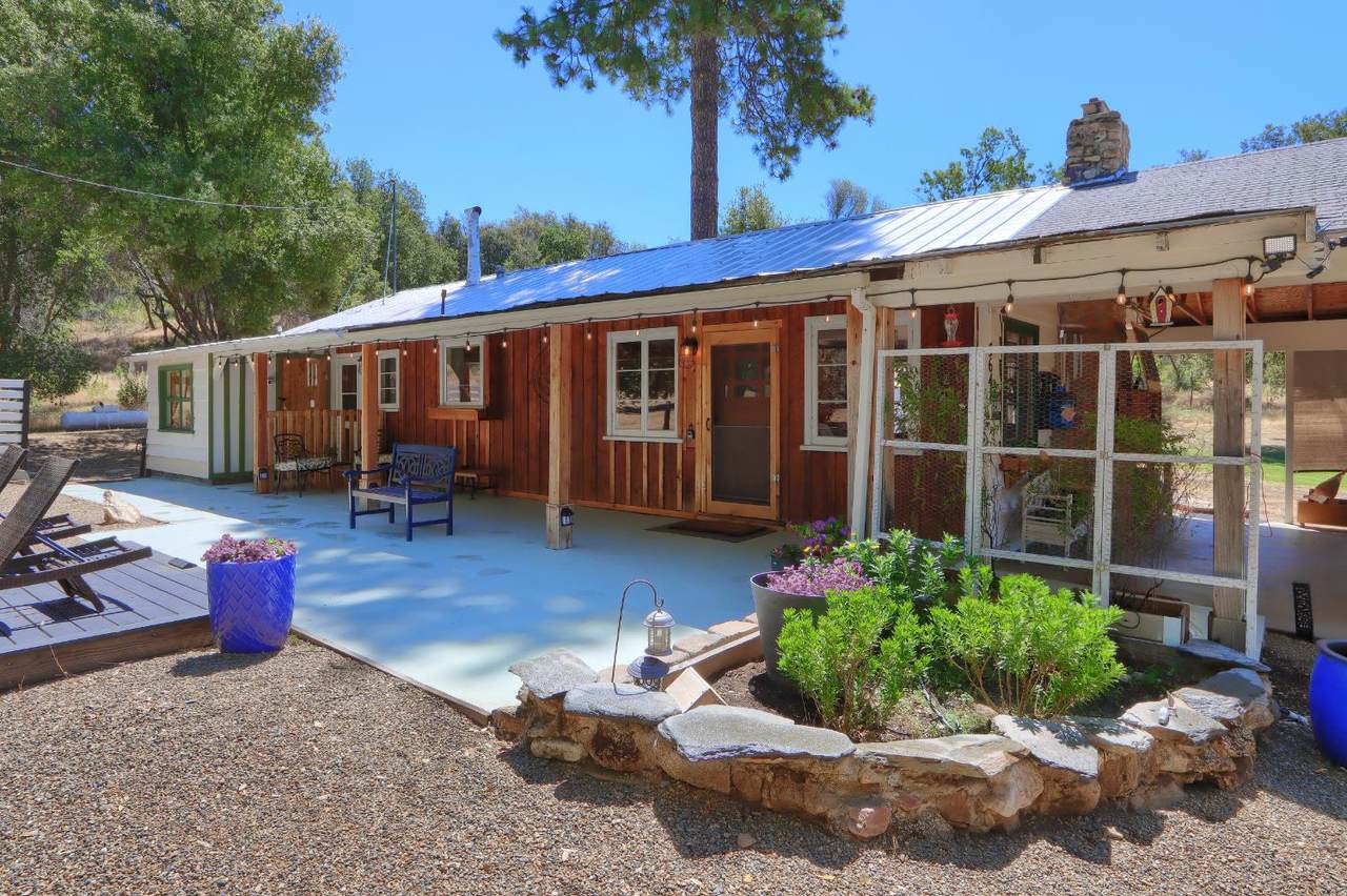 5641 Darrah Road - Photo 1