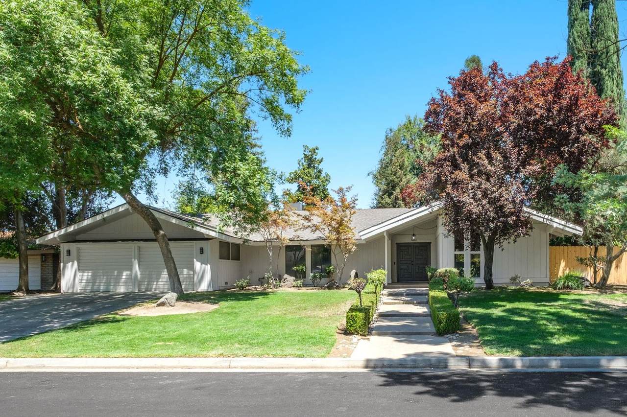 2740 San Madele Avenue - Photo 1