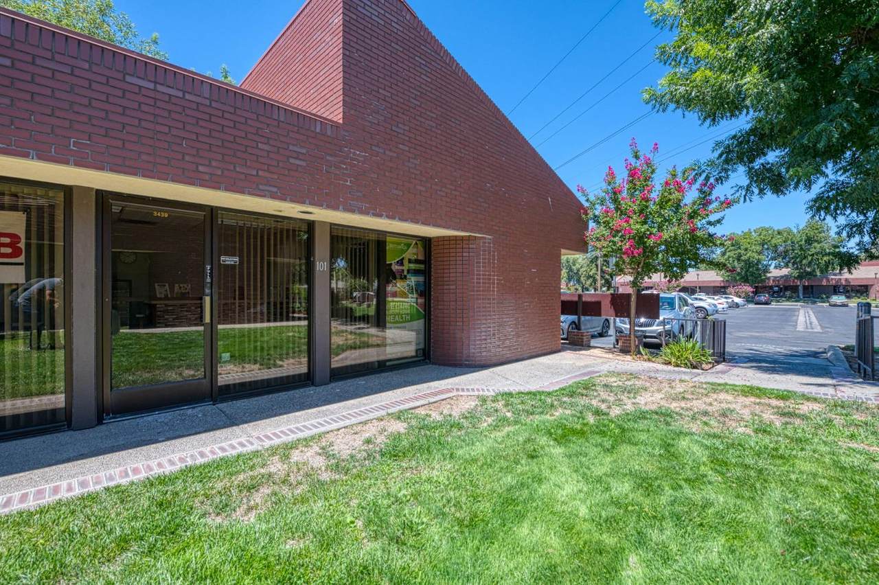3435 Shaw Avenue - Photo 1