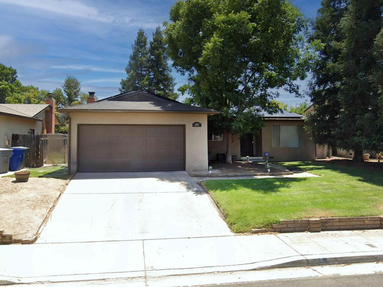 1448 Alamos Avenue - Photo 1