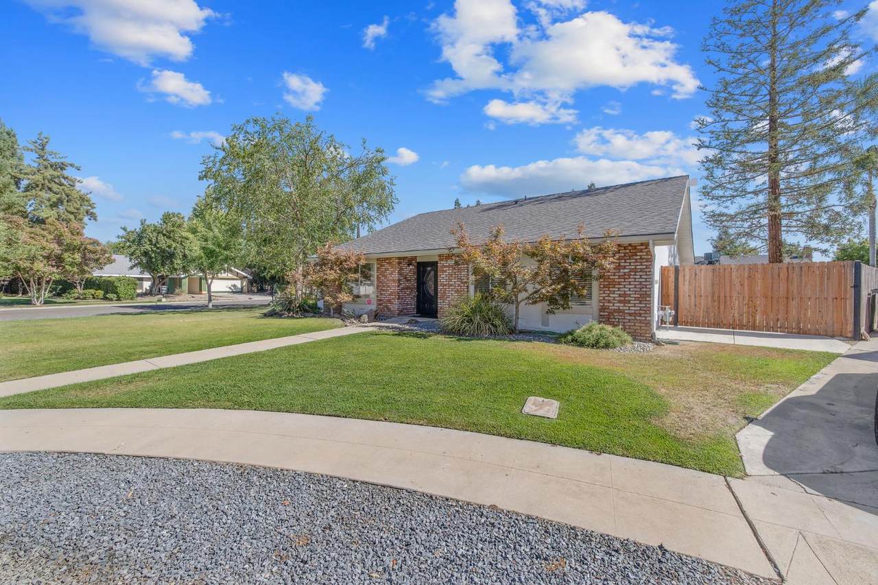 6593 Winery Avenue - Photo 1