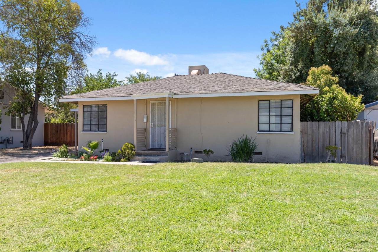 817 Shields Avenue - Photo 1