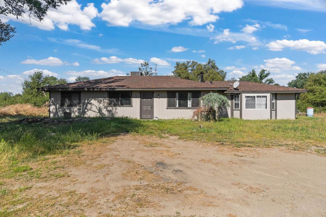31331 Auberry Road - Photo 1