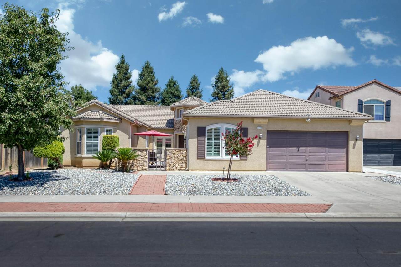 https://bt-photos.global.ssl.fastly.net/fresno/1280_boomver_1_634529-2.jpg