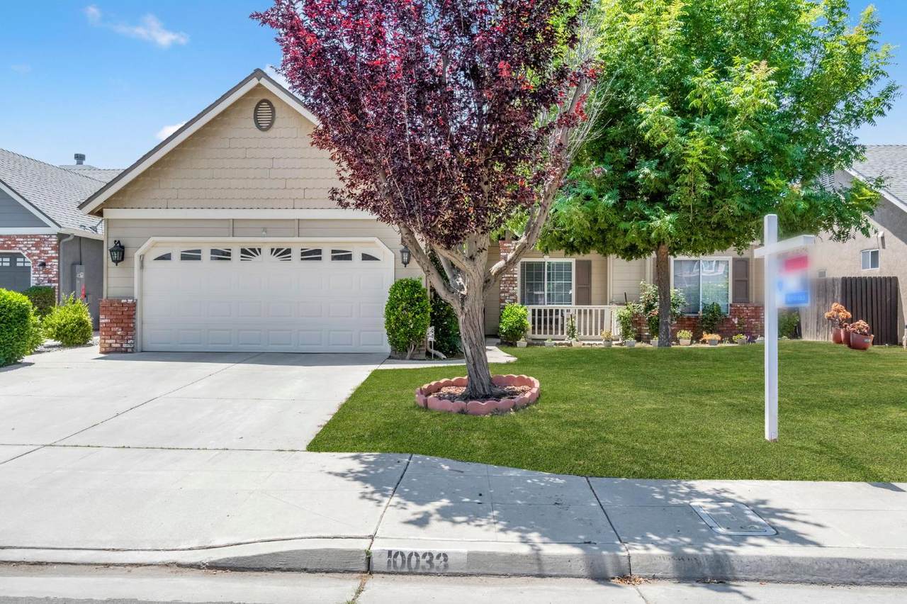 10033 Baird Avenue - Photo 1
