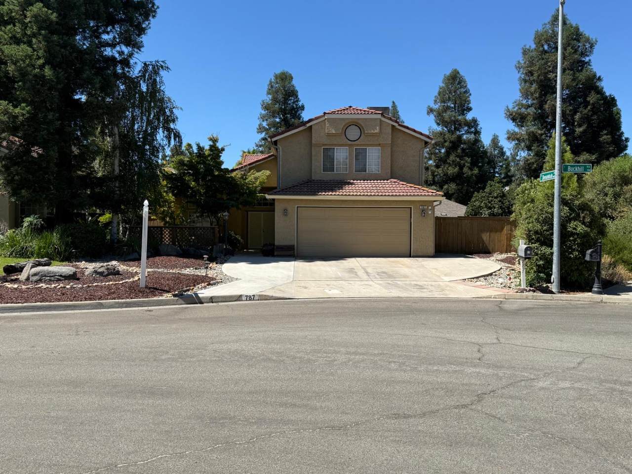 787 Buckhill Road - Photo 1