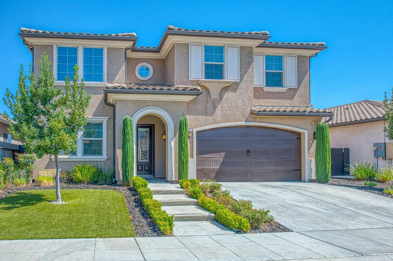 1808 Benvenuto Drive - Photo 1