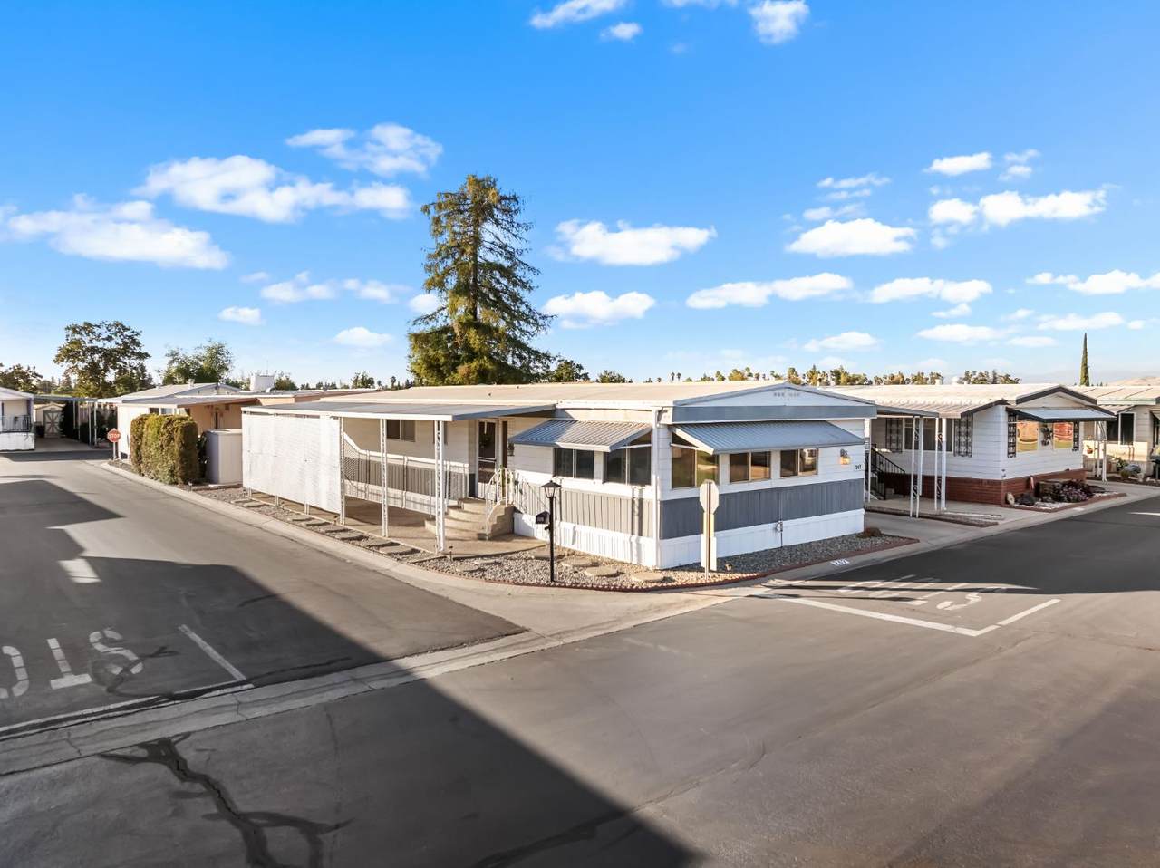 1001 Sylmar Avenue - Photo 1