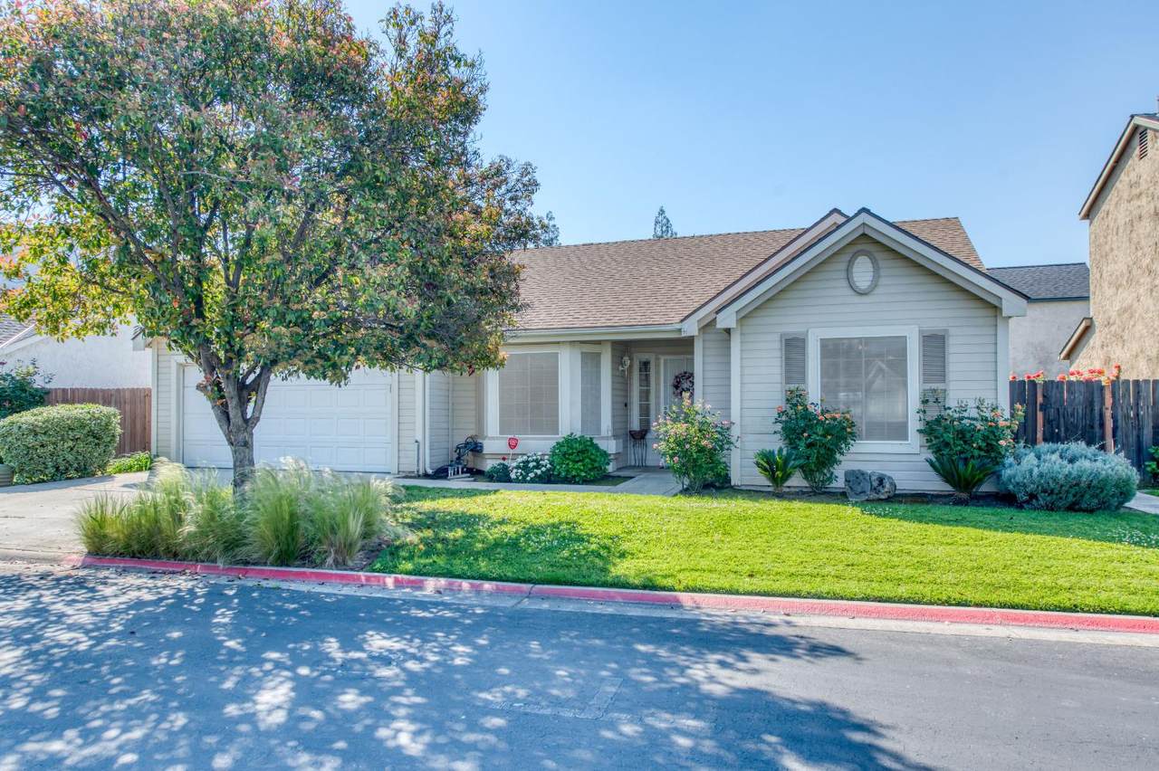 8665 Cedar Avenue - Photo 1