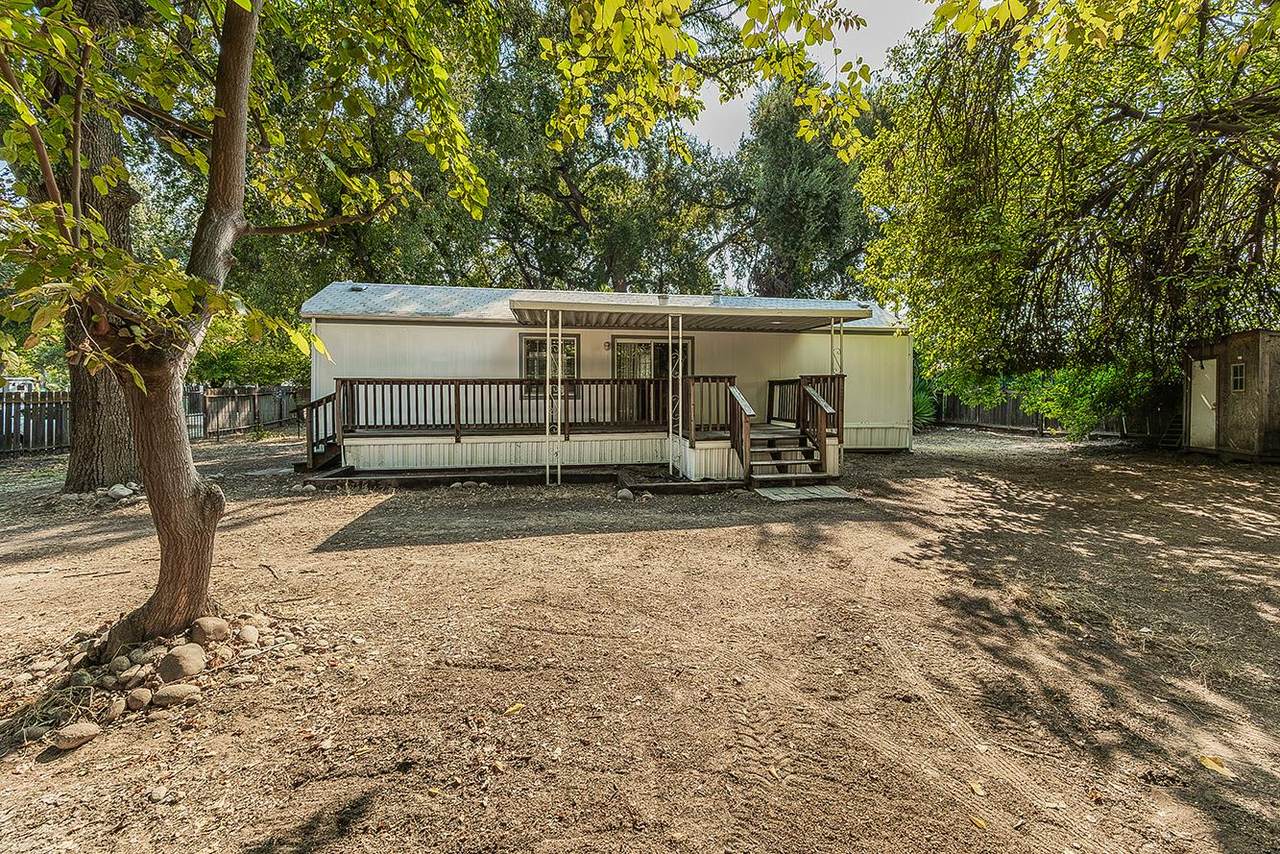 17604 Kings Canyon Road - Photo 1