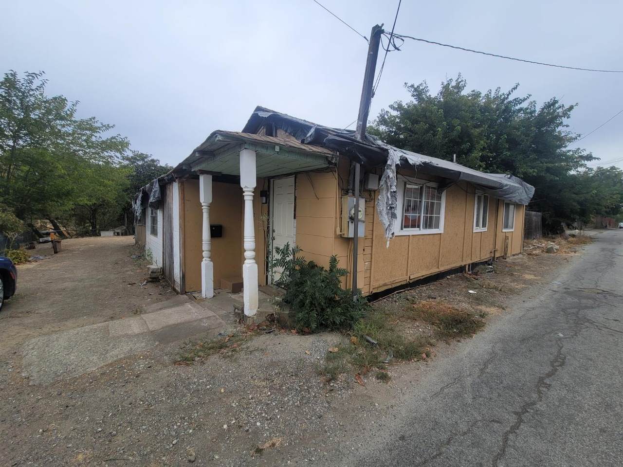 332 Lewis Street - Photo 1