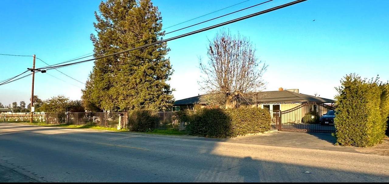 12778 Mccall Avenue - Photo 1