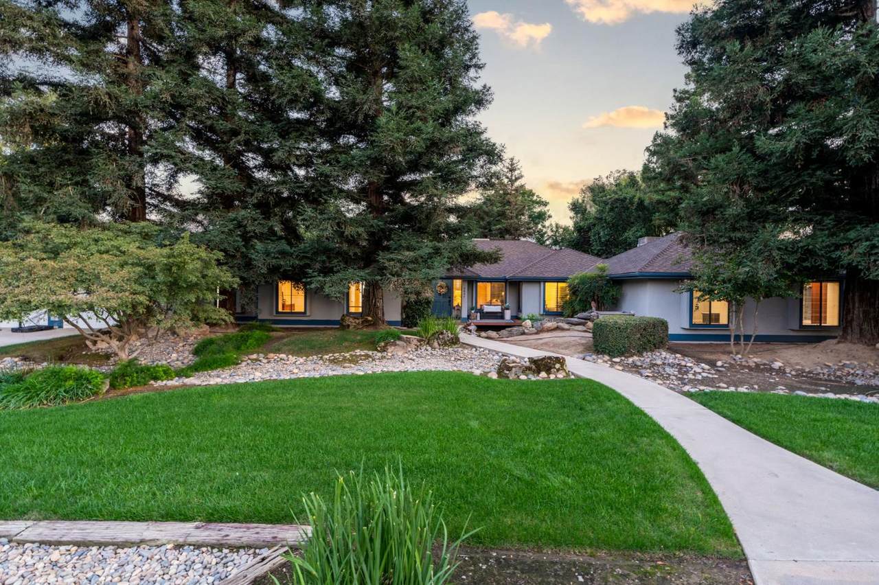 5837 Stewart Avenue - Photo 1