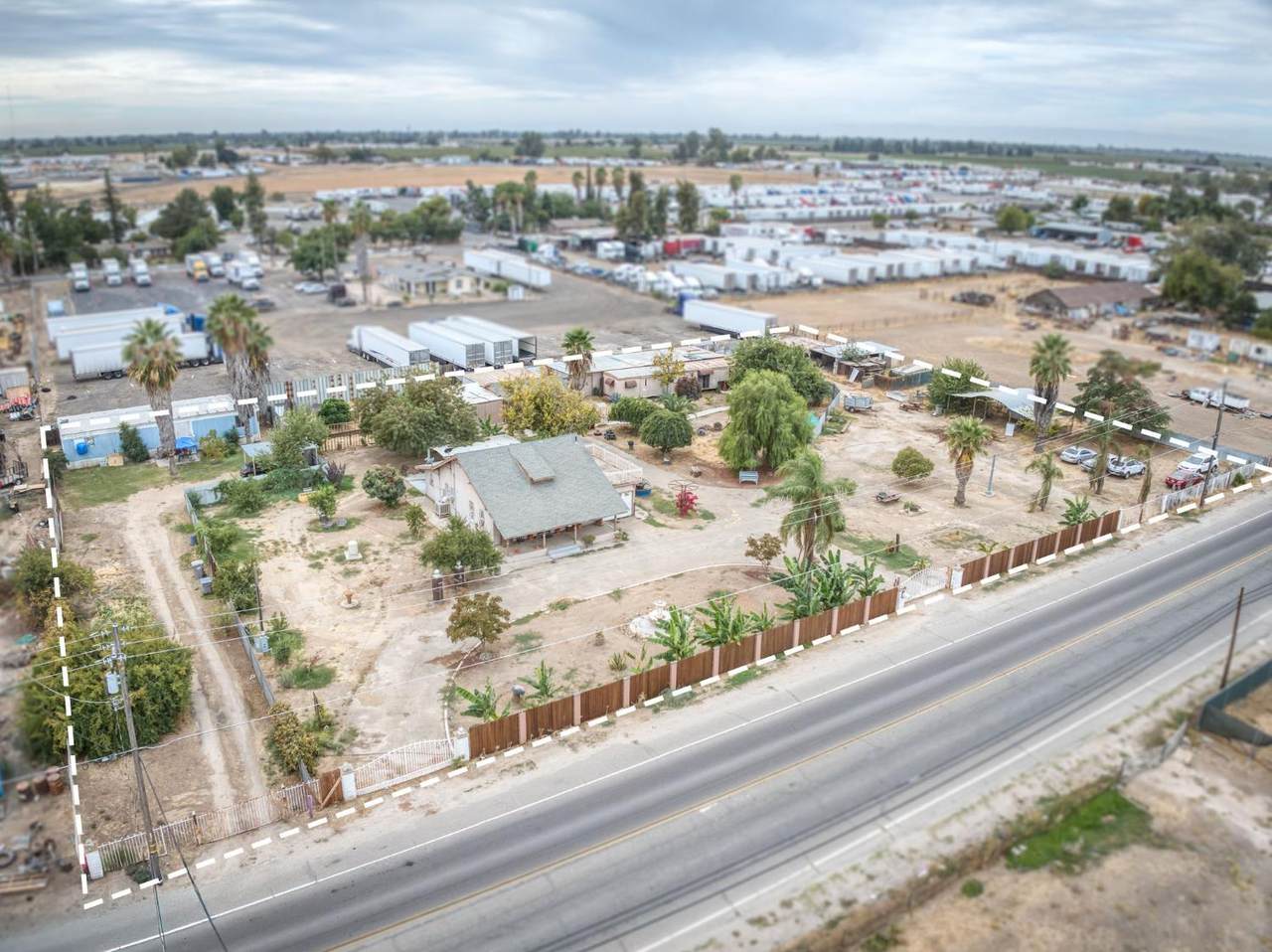 3463 Belmont Ave - Photo 1