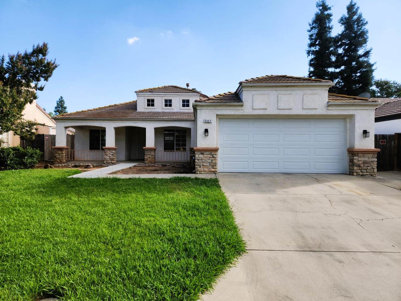 2327 Goshen - Photo 1