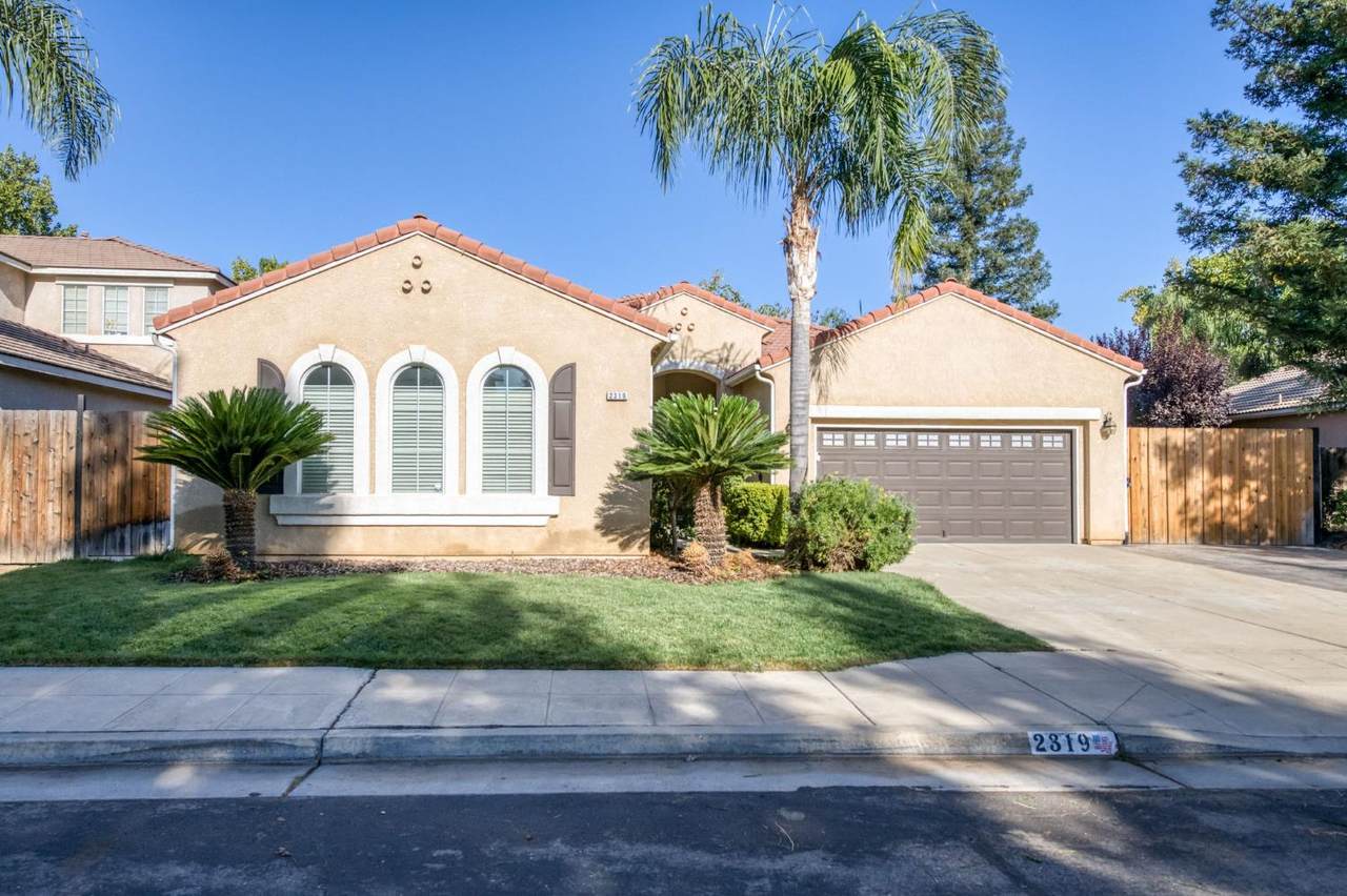 2319 Prescott Ave - Photo 1