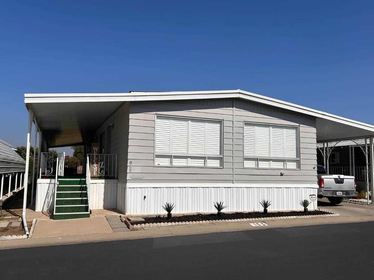 1001 Sylmar Avenue - Photo 1