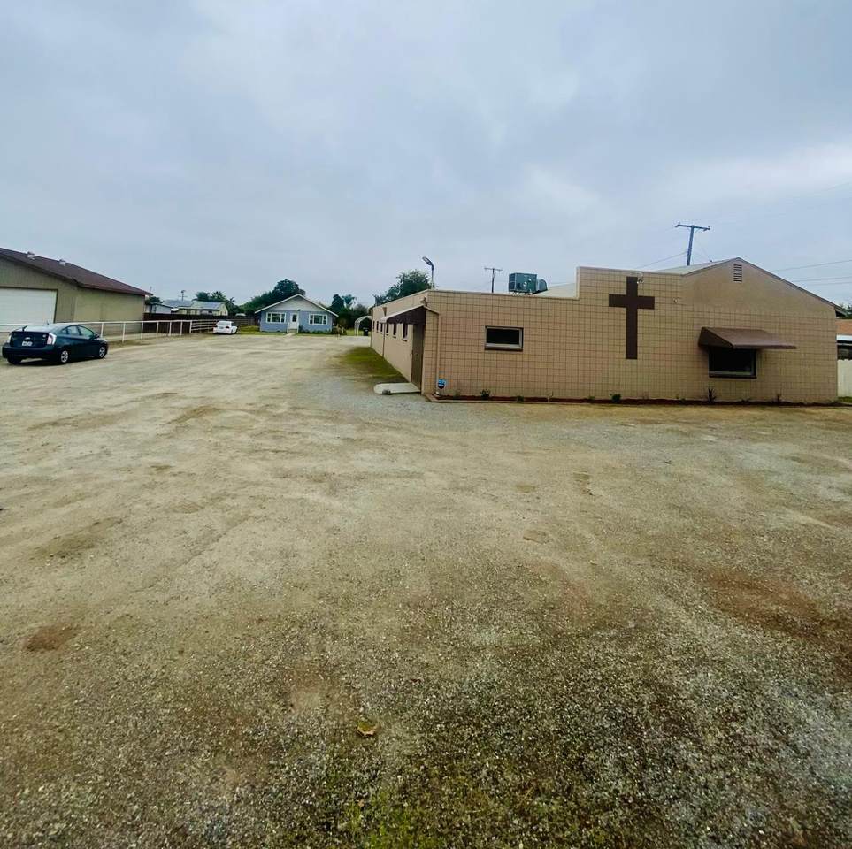 958 Prospect - Photo 1