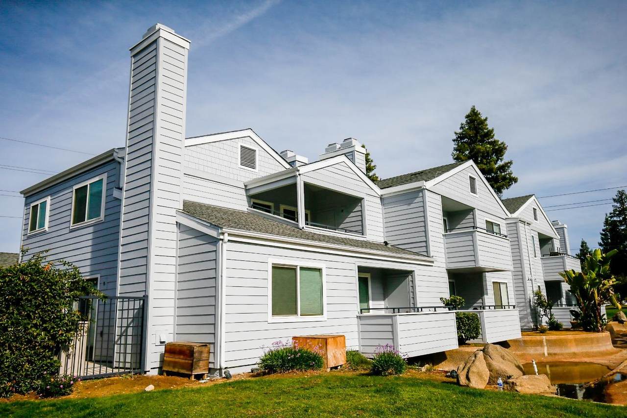 7675 First Street - Photo 1