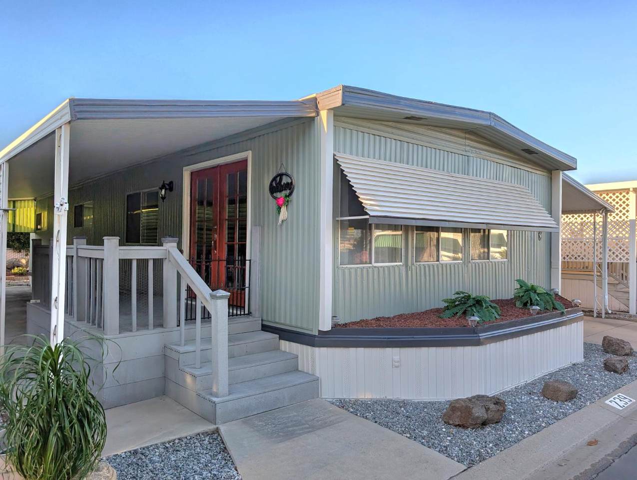 1001 Sylmar Avenue - Photo 1