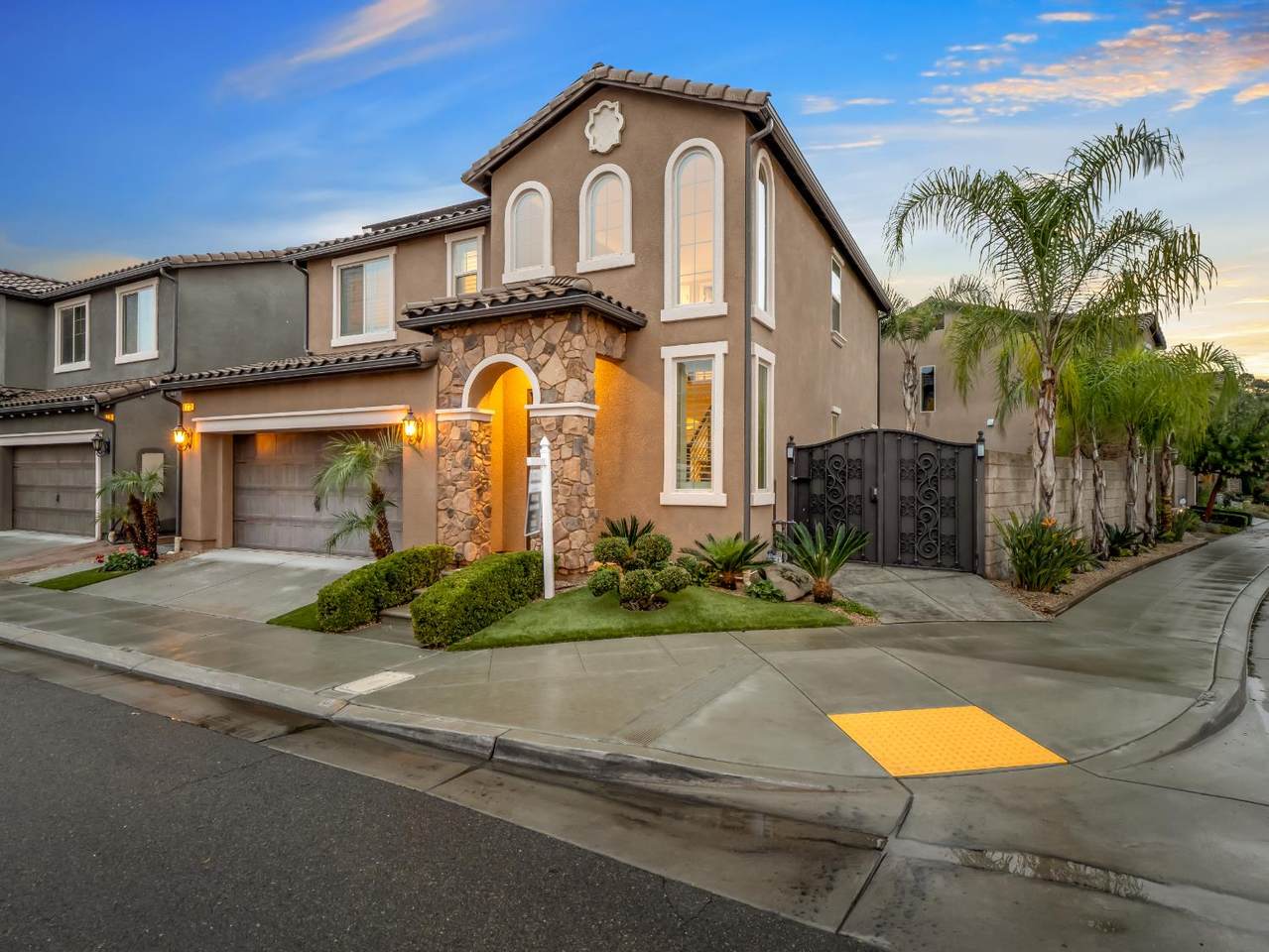 11617 Bella Verde Avenue - Photo 1