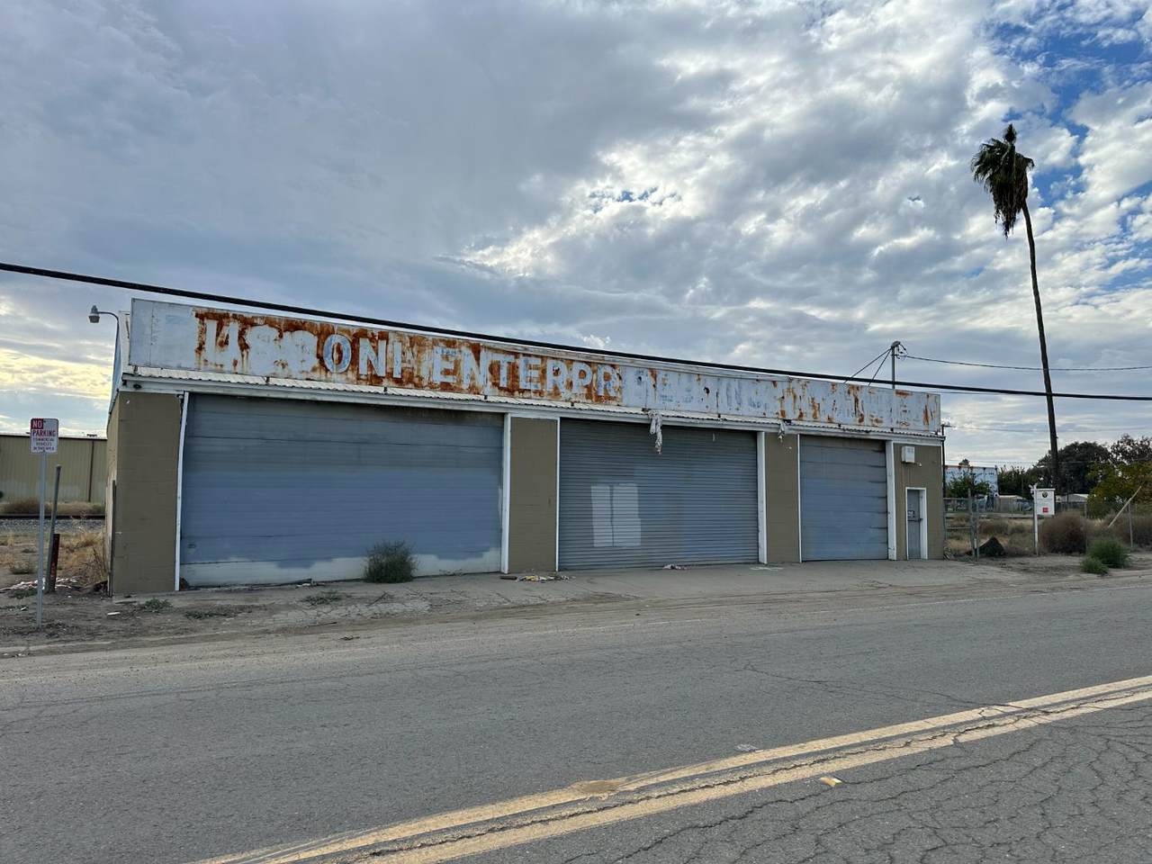 21901 Address Not Published - Photo 1