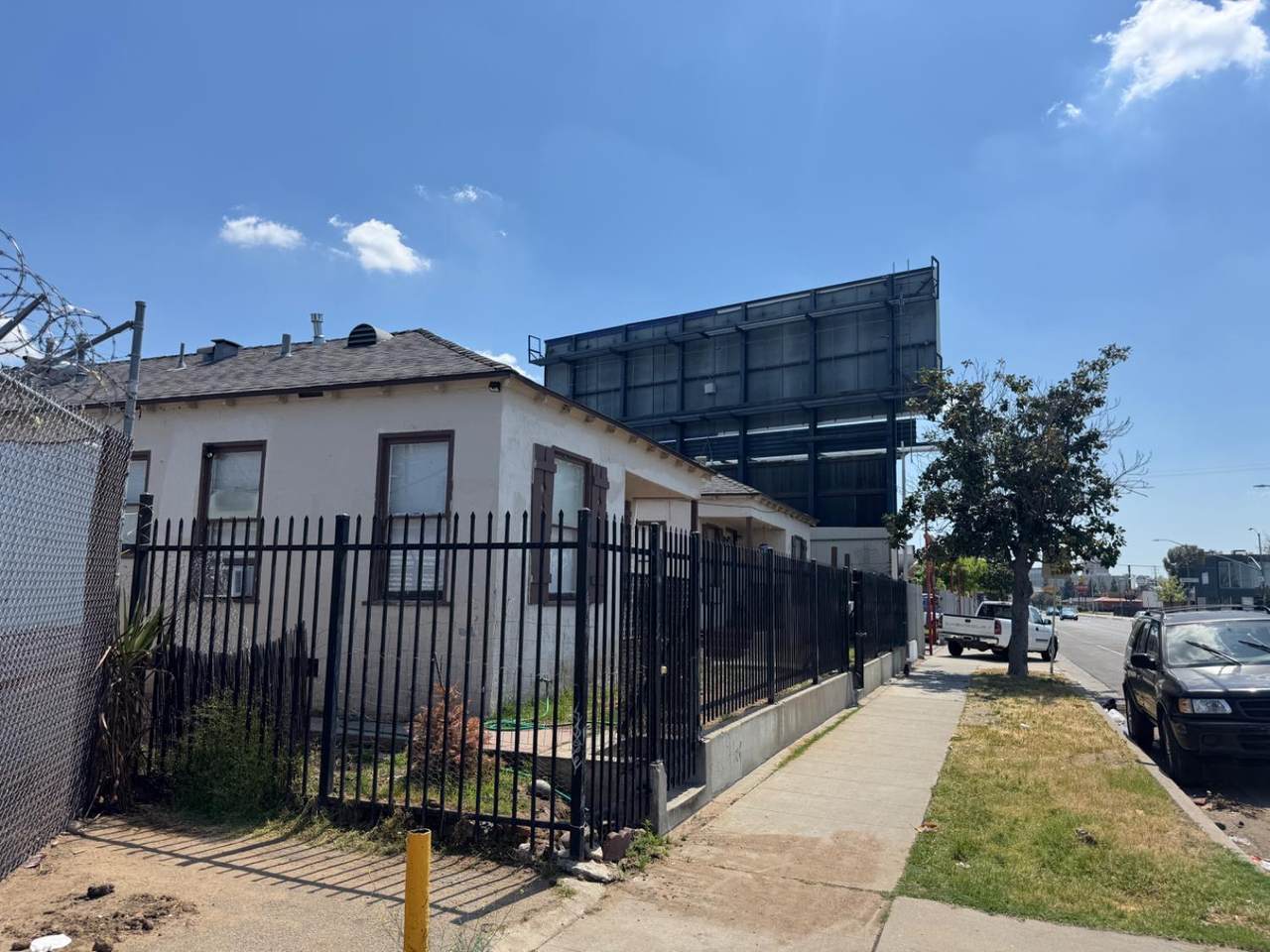 330-342 Abby Street - Photo 1