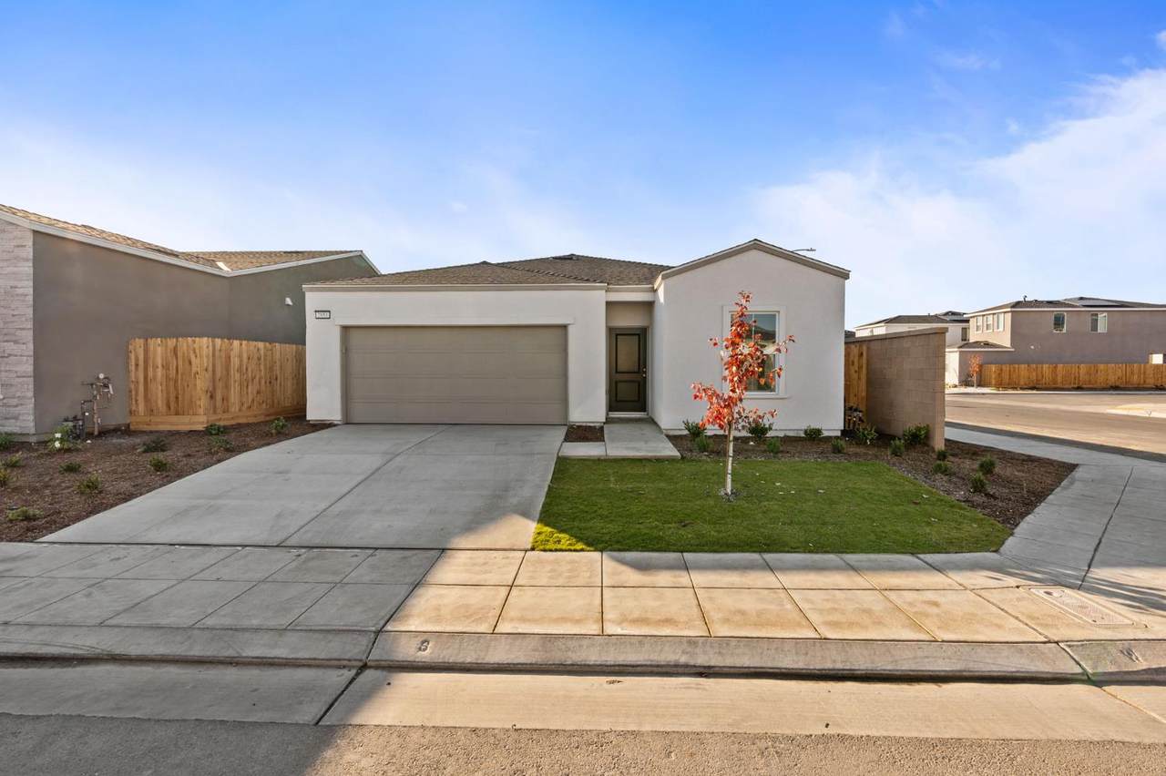 2851 Janice Avenue - Photo 1