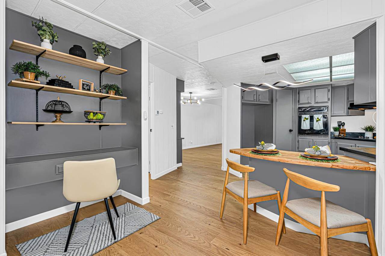 2706 Ashlan Avenue - Photo 1