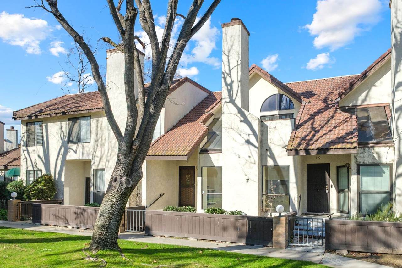 2890 Huntington Boulevard - Photo 1