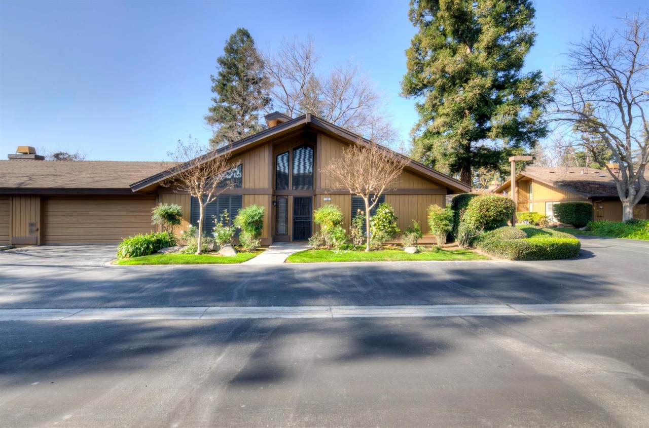 6260 Palm Avenue - Photo 1