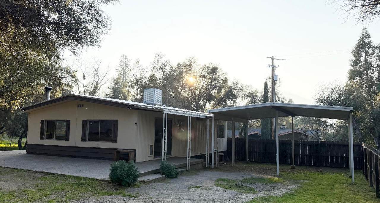 49872 Road 426 - Photo 1