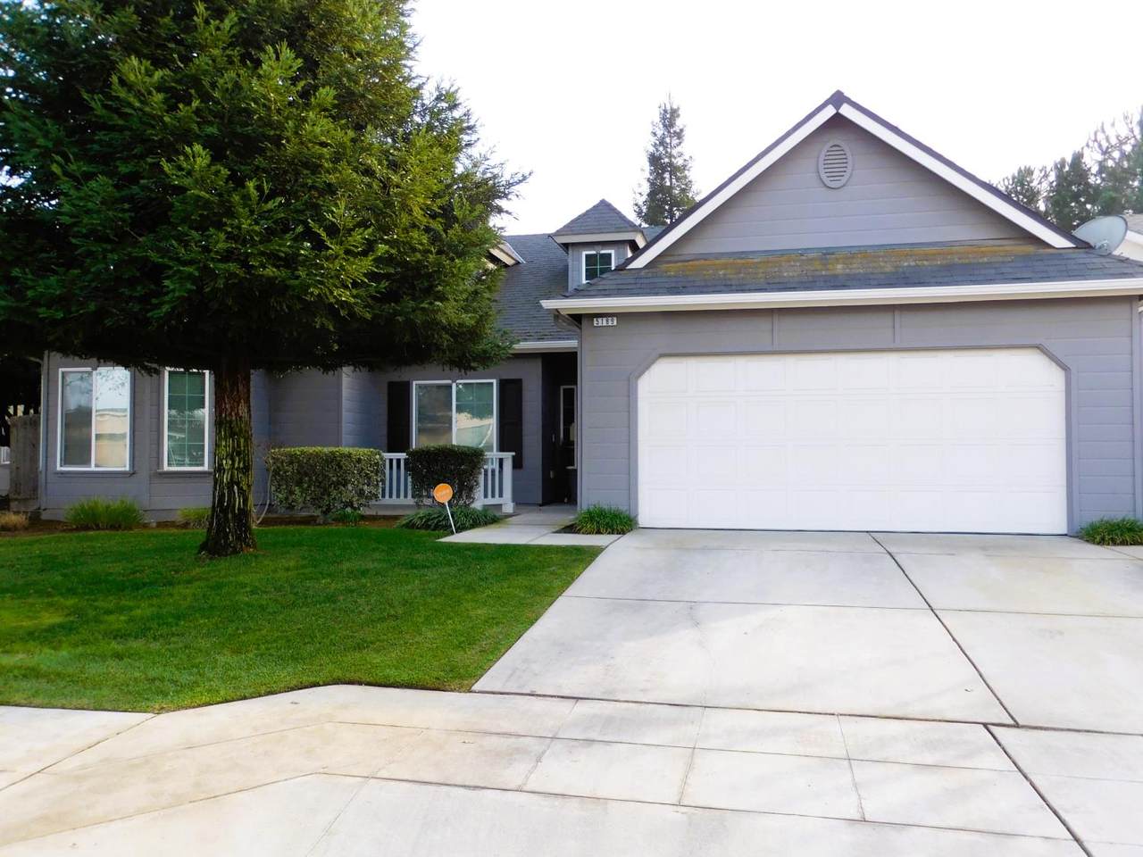 5189 Beechwood Avenue - Photo 1