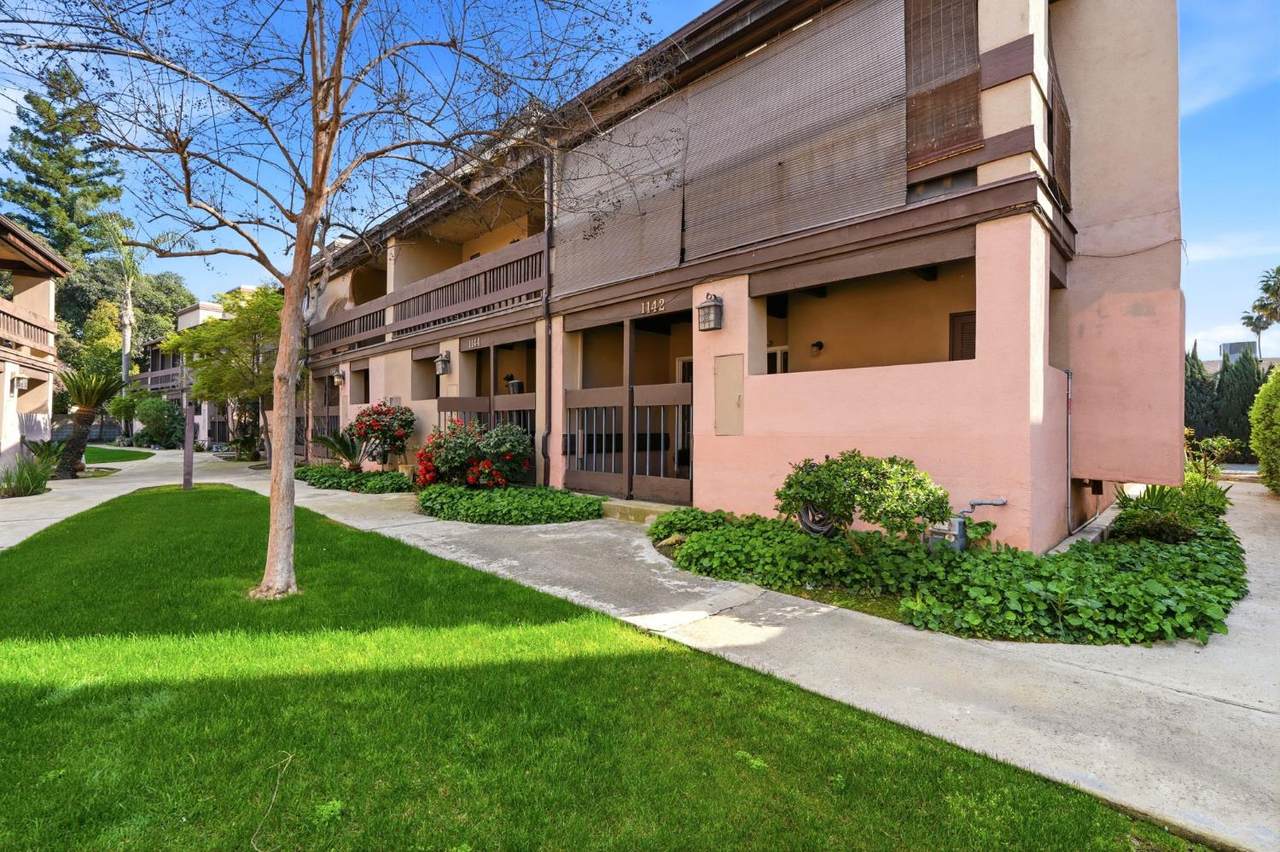 1142 Gem Street - Photo 1