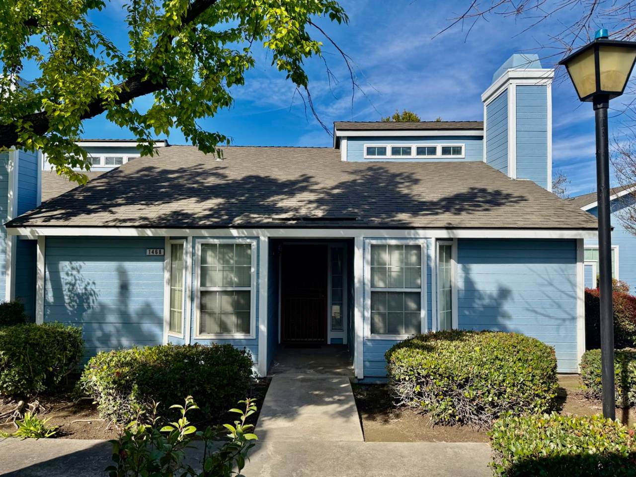 1468 Plymouth Rock Way - Photo 1