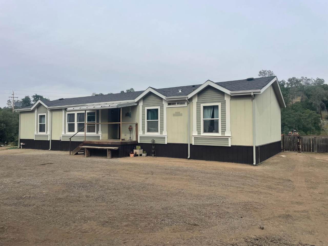32791 Road 416 - Photo 1