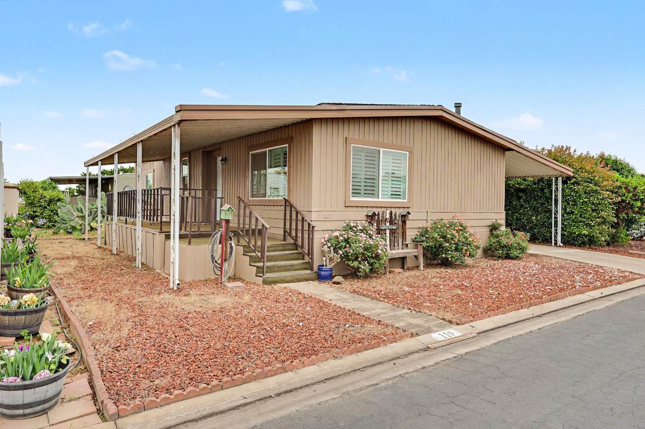 https://bt-photos.global.ssl.fastly.net/fresno/1280_boomver_1_646440-2.jpg