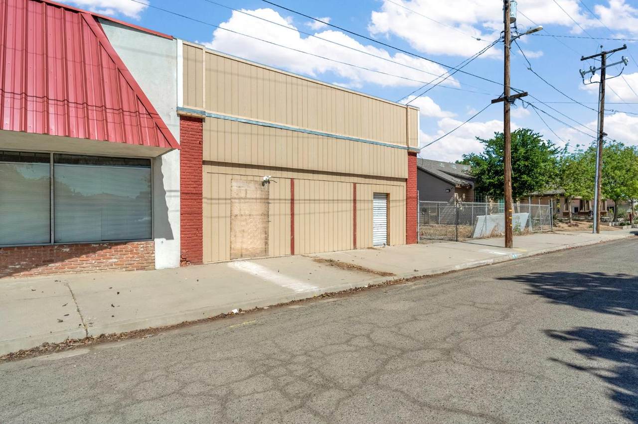 5831 Juanche Avenue - Photo 1