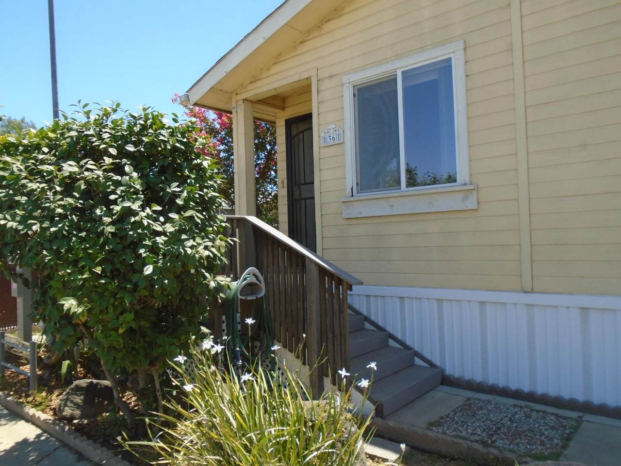 https://bt-photos.global.ssl.fastly.net/fresno/1280_boomver_1_647118-2.jpg