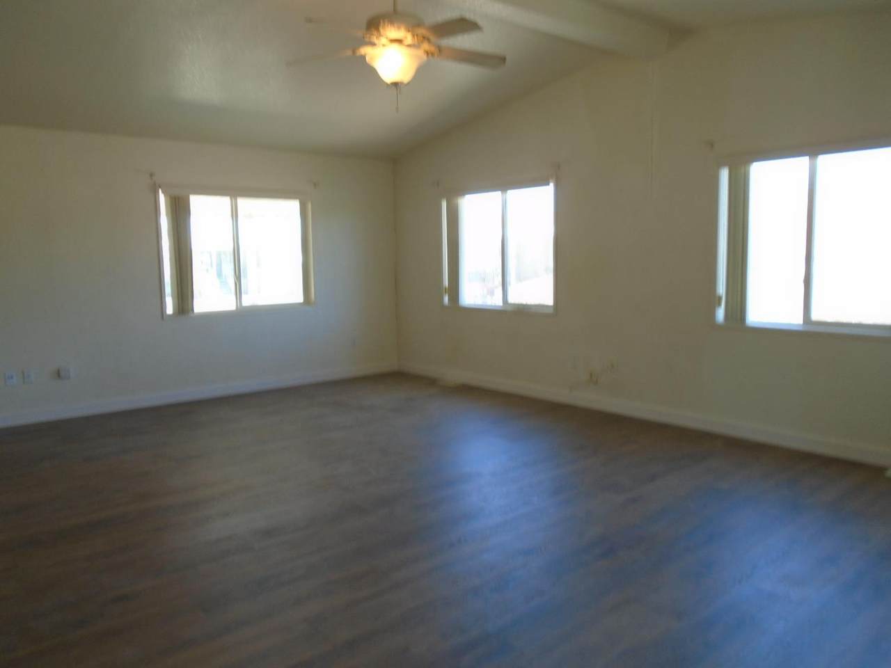 https://bt-photos.global.ssl.fastly.net/fresno/1280_boomver_1_647118-2.jpg