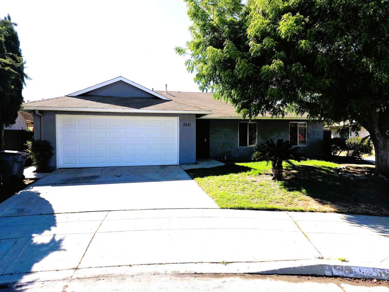 4951 Fillmore - Photo 1