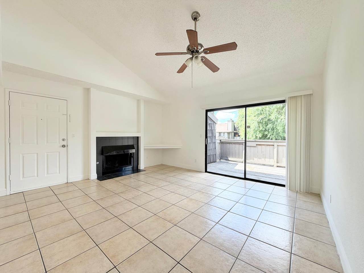 1190 Winery Avenue - Photo 1