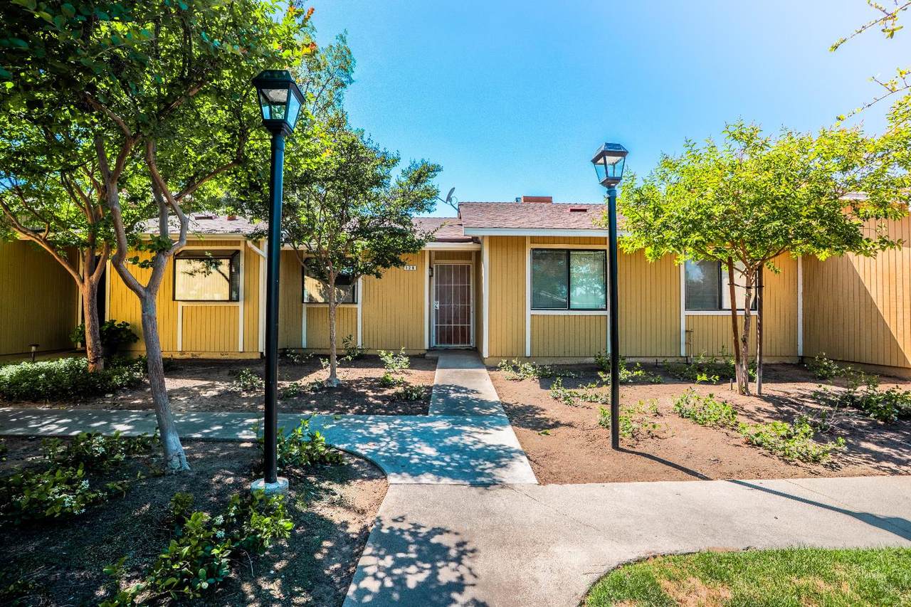 4885 Backer Avenue - Photo 1