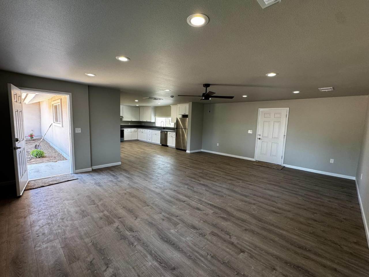https://bt-photos.global.ssl.fastly.net/fresno/1280_boomver_1_648742-2.jpg