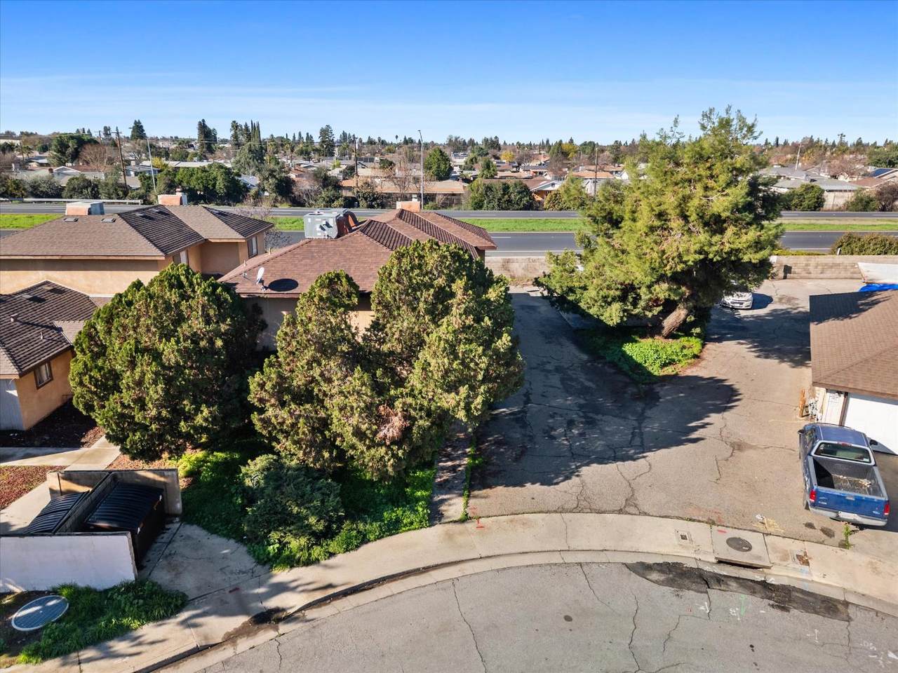 https://bt-photos.global.ssl.fastly.net/fresno/1280_boomver_1_648821-2.jpg